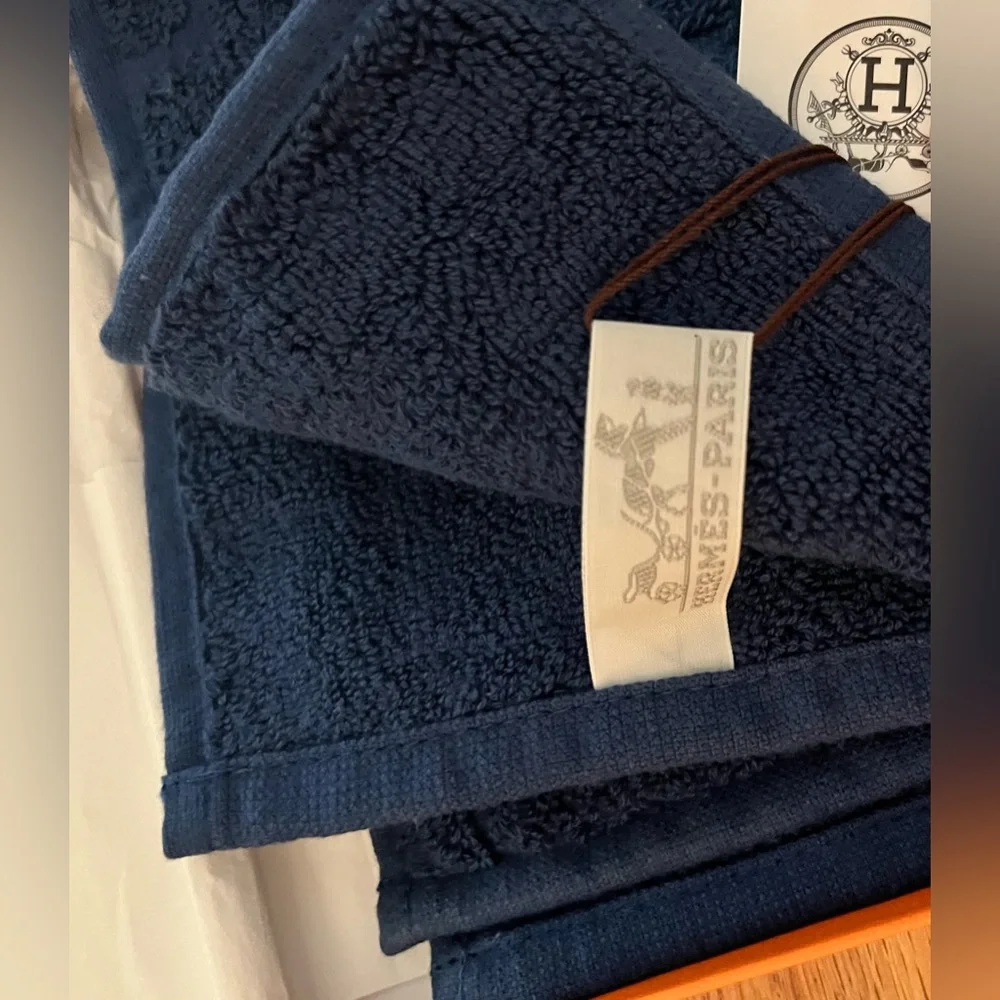 Hermès Paris, Navy Blue Face Towel in Signature Gift Box